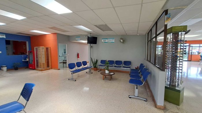 Venta propiedad excelente para clinicas, oficinas, centro educativos en San Francisco de Dos Ríos, San José — $2,500,000 - Foto 3 de 58