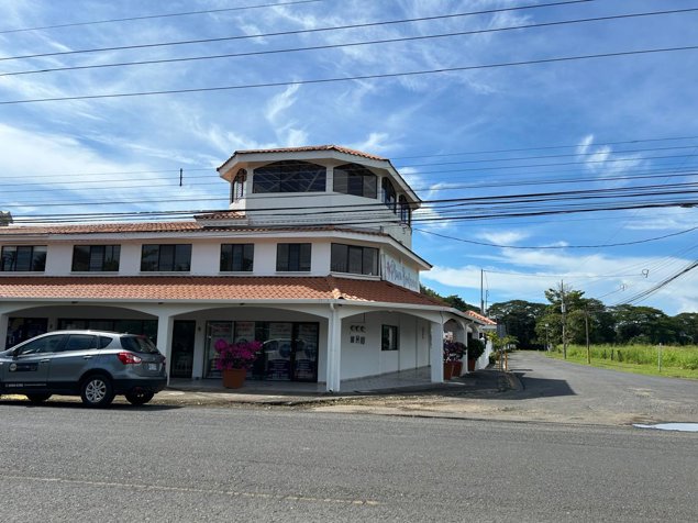 Edificio Comercial en Venta en Jacó | Ubicación en Plaza Boulevard in Jacó, Garabito, Puntarenas — $495,000 - Photo 2 of 7