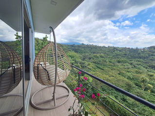 House for Sale in San Isidro, Grecia, with Views