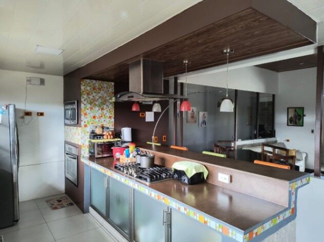 "SE VENDE UN SUEÑO DE PROPIEDAD Y CASA MUY CÉNTRICA EN SAN VITO DE COTO BRUS" en San Vito, Coto Brus, Puntarenas — ₡ 145 000 000