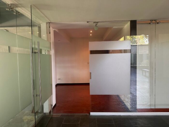 Alquiler de Esplendida Oficina en Santa Ana / Mls. 26-1158 OFC JB in Pozos, Santa Ana, San José — $3,020
