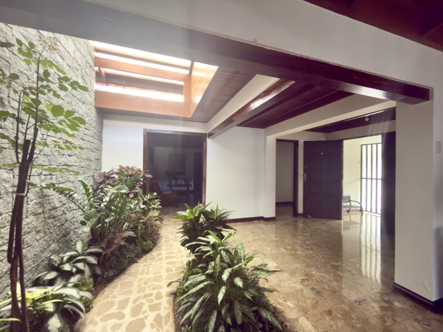 Venta casa de una planta en San Francisco de Dos Ríos (CT) in San Francisco de Dos Ríos, San José — $435,000 - Photo 2 of 14