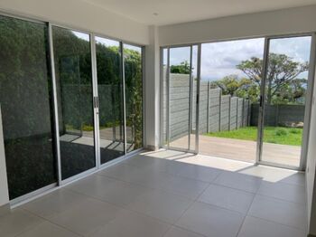 Venta de Encantadora Casa en Escazú / Mls. 25-142 OFC JB en San Antonio, Escazú, San José — $270,000 - Foto 5 de 17