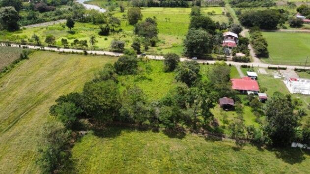 EN VENTA OPORTUNIDAD: 3,497 M² PLANOS Y FÉRTILES in San Isidro De El General, Pérez Zeledón, San José — $80,000