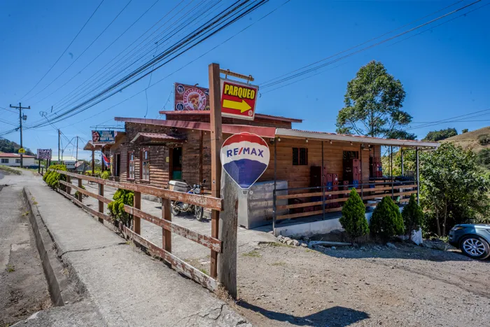 Investment Opportunity: Restaurant for Sale in Zarcero in Zarcero, Alajuela — $720,000