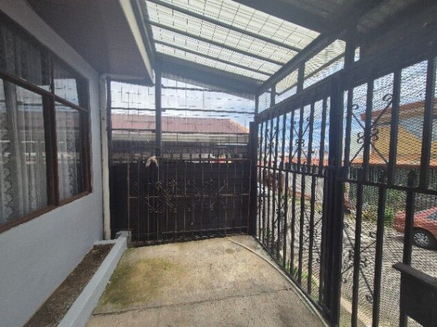 Vendo casa en sabanilla montes de oca la arboleda  in Sabanilla, Montes De Oca, San José — ₡ 85 000 000