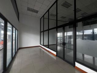 ALQUILER DE LOCAL COMERCIAL, SAN JOSÉ, CORONADO - 10264726 in San Isidro, Vázquez de Coronado, San José — $5,934 - Photo 2 of 14