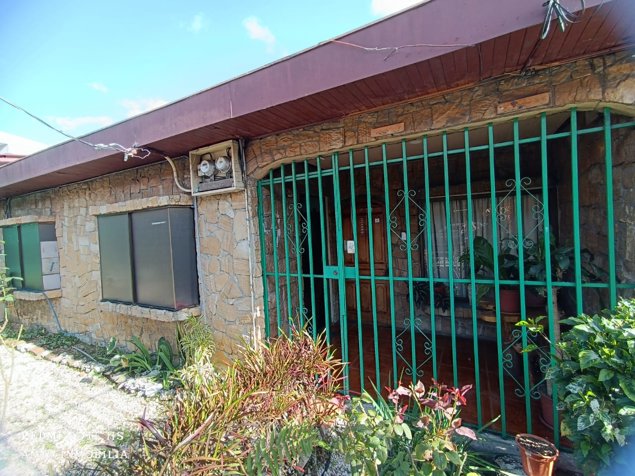 Venta Desamparados a  75 metros del Lagar uso mixto in Desamparados, San José — ₡ 125 000 000