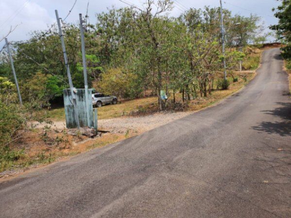 Venta de hermoso  lote en Salvador ,en la montaña  en Piedades Sur, San Ramón, Alajuela — ₡ 900