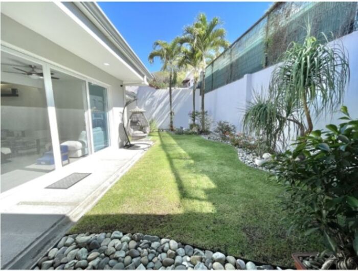 VENDO CASA DE 1 PLANTA EN POZOS-SANTA ANA in Pozos, Santa Ana, San José — $435,000