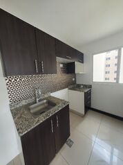 Apartamento en condominio in San Rafael, Alajuela — $850 - Photo 5 of 19