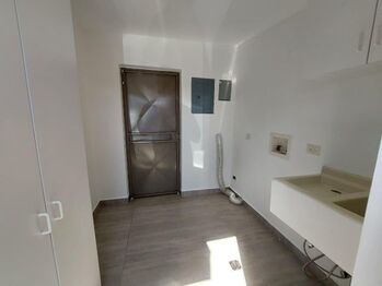Se vende moderna casa con patio en condominio de San Antonio Belén 26-619 in San Antonio, Belén, Heredia — $175,000 - Photo 5 of 19