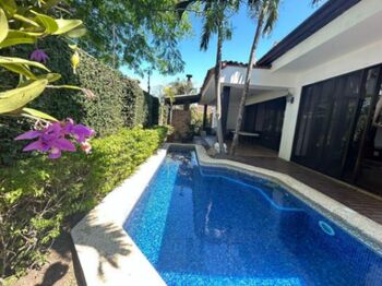 RAH ofrece en Venta de casa de una sola planta in Santa Ana, San José — $750,000 - Photo 4 of 14