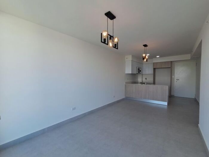 Alquiler de Apartamento para Estrenar en Uruca, San José. en Uruca, San José — $1,250
