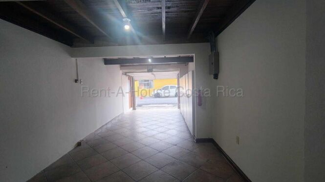 Alquiler de Apartamento en Montes de Oca-San Pedro. RAH 27-130 in San Pedro, Montes De Oca, San José — ₡ 350 000