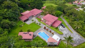 Exclusive property for sale with 4 houses in Ciudad Colón in Colón, Mora, San José — $1,400,000 - Photo 2 of 42