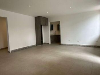 Alquiler de Apartamento en San Rafael de Escazú. RAH 26-1240 in San Rafael, Escazú, San José — $1,500 - Photo 4 of 13