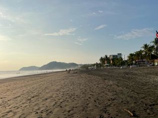 BEACH FRONT HOTEL JACO in Jacó, Garabito, Puntarenas — $8,500,000 - Photo 5 of 37