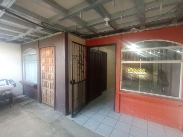 Venta de Casa + Apartamento en Paraíso de Cartago. RAH 26-196 in Paraíso, Cartago — ₡ 54 000 000
