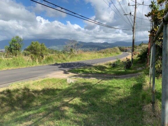 Hermoso lote - En Dulce Nombre de Cartago   in Dulce Nombre, Cartago — ₡ 40 000 000