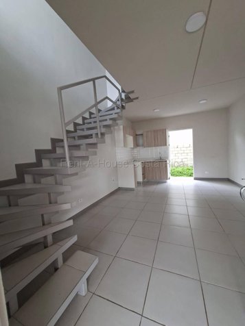 Alquiler de Apartamento en San Miguel de Desamparados en San Miguel, Desamparados, San José — ₡ 450 000 - Foto 3 de 9