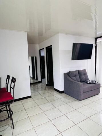 Casa a la venta en Residencial Cerro Pelado en Guápiles, Pococí, Limón — ₡ 45 000 000