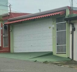 Venta de Casa en La Unión-San Diego. RAH 27-862