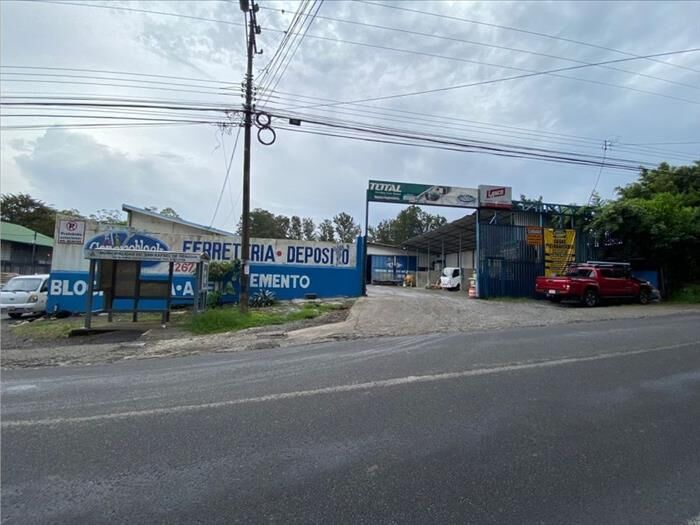 VENTA DE PROPIEDAD COMERCIAL, HEREDIA, SAN RAFAEL, LOS ANGELES in San Rafael, Heredia — ₡ 360 000 000
