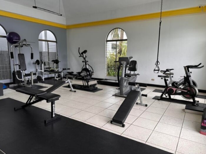 Venta de Apartamento en Tibás-Anselmo Llorente. RAH 27-52 en Anselmo Llorente, Tibás, San José — $219,000