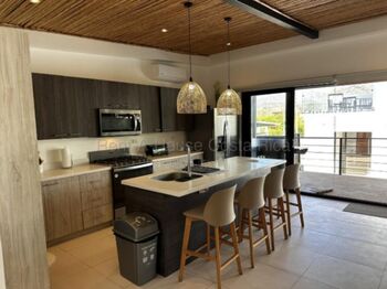 Venta de Casa en Residencial Santa Rosa-Tamarindo, Santa Cruz. RAH 27-153 in Tamarindo, Santa Cruz, Guanacaste — $420,000 - Photo 5 of 15