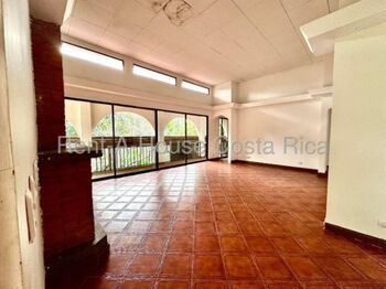 Venta casa campestre con 3.239 m² y potencial gastronómico #26-1592 GS en Tres Ríos, La Unión, Cartago — $650,000 - Foto 5 de 11