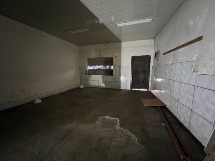 Venta de local comercial de 3 niveles con parqueo y alto potencial #26-922 GS in San Rafael Arriba, Desamparados, San José — $460,000