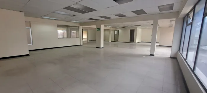 ALQUILER DE OFICINA EN EDIFICIO, SAN JOSE,CENTRO en Carmen, San José — $5,100 - Foto 2 de 10