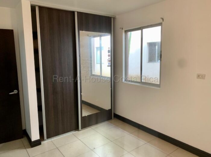 Apartamento en venta en San Sebastian en San Sebastián, San José — $102,000