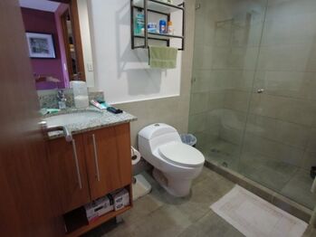 MLS-23-3507 KQ VENTA APARTAMENTO SAN PEDRO SAN JOSE CONTACTENOS AL # 88987222 en San Pedro, Montes De Oca, San José — $230,000 - Foto 5 de 10