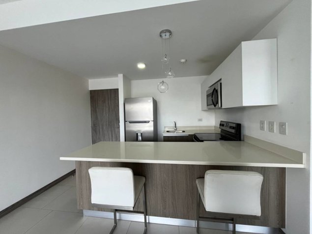 Venta de apartamento en Condominio San Rafael de Escazú in San Rafael, Escazú, San José — $175,000 - Photo 2 of 13