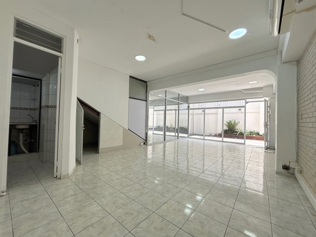 ALQUILER LOCAL COMERCIAL DE 75 M² | BARRIO ESCALANTE, SAN JOSÉ en Carmen, San José — $875