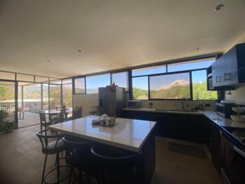 Se vende espaciosa casa con terraza en Ciudad Colón 25-368 in Colón, Mora, San José — $340,000 - Photo 5 of 22