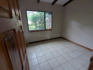 CASA EN VENTA EN SAN RAFAEL ESCAZÙ in San Rafael, Escazú, San José — $377,670 - Photo 5 of 12