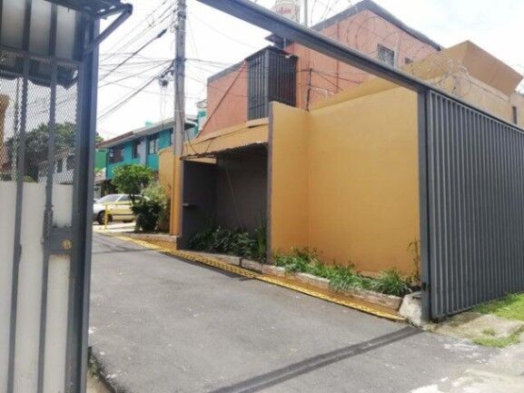 Venta de Apartamento en Hospital, San Josê. RAH 25-1704 en Hospital, San José — $67,000