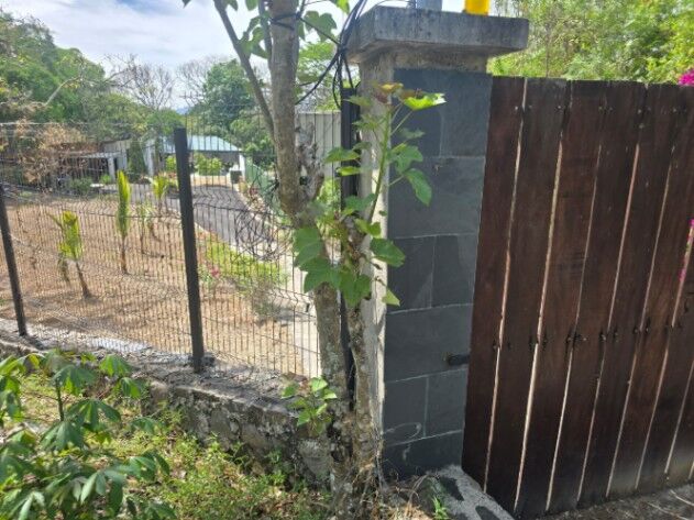 SE VENDE BELLA PROPIEDAD PARA INVERSIÓN EN ATENAS.  in Atenas, Alajuela — ₡ 38 000 000