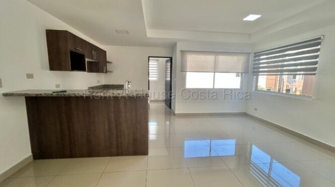 ALQUILER DE APARTAMENTO EN CONDOMINIO BELLO CAMPO EN ALAJUELITA. in San Felipe, Alajuelita, San José — $1,050