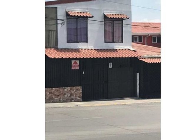 Casa y Apartamentos en San Antonio de Coronado en Zona Comercial in San Antonio, Alajuelita, San José — $223,000 - Photo 2 of 7