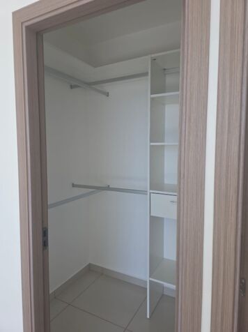 Alquiler de Excelente Apartamento Semi Amueblado en BAMBÚ ECO-URBANO San Sebastián, San José. en San Sebastián, San José — ₡ 650 000