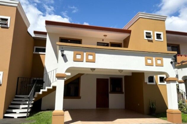 Venta de casa en Tibás in Colima, Tibás, San José — $120,000