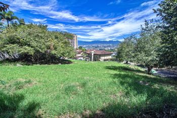 Nestled in Jaboncillos, Escazu Dream Home Lot for sale en Escazú, San José — $150,000 - Foto 5 de 8