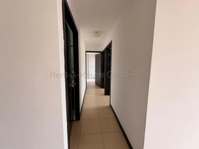 Alquiler de Apartamento en CONCASA-San Rafael de Alajuela. RAH 27-731 en San Rafael, Alajuela — $900 - Foto 2 de 11