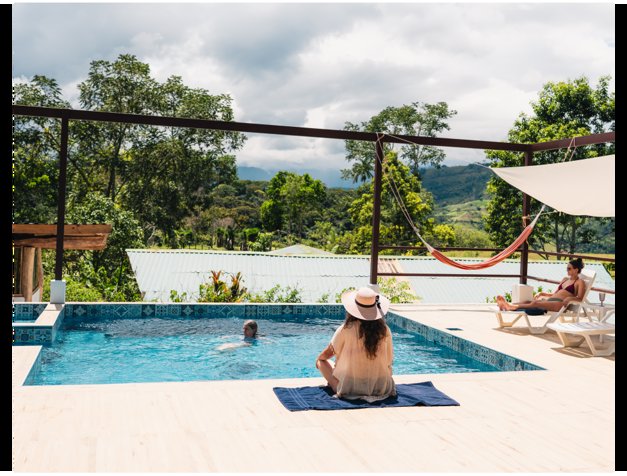 Finca Ecuestre y Centro de Retiros en Costa Rica in Tucurrique, Jiménez, Cartago — $1,590,000