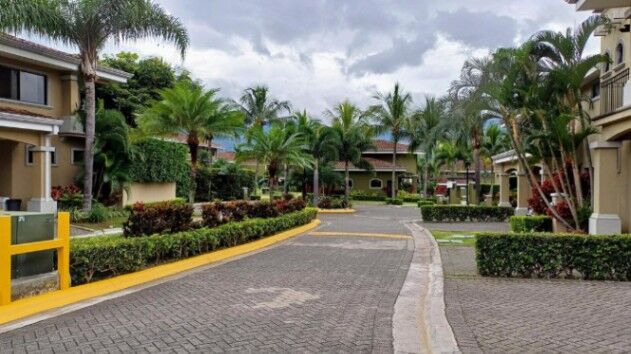 CASA EN VENTA, SANTA ANA, SAN JOSÈ $ 349.000 COD#26-601 in Pozos, Santa Ana, San José — $349,000