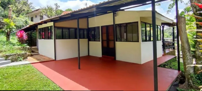 VENTA Casa campestre con terreno uso mixto en Tabarcia de Mora en Tabarcia, Mora, San José — ₡ 75 000 000 - Foto 2 de 28